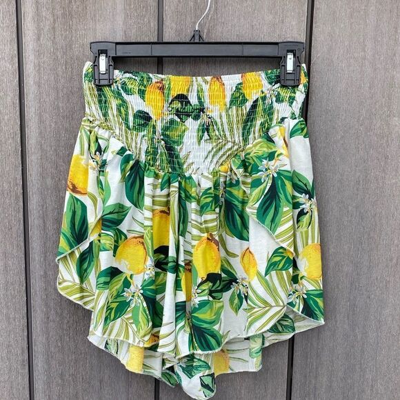 Gorgeous Lemons Short Set - Picture 8 of 12